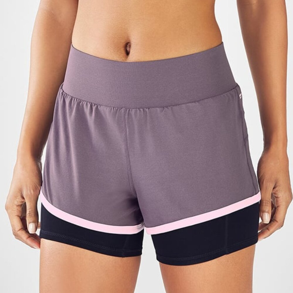 Fabletics Medium M Dusty Purple Black Lined Olesia Athletic Yoga Hiking‎ Shorts